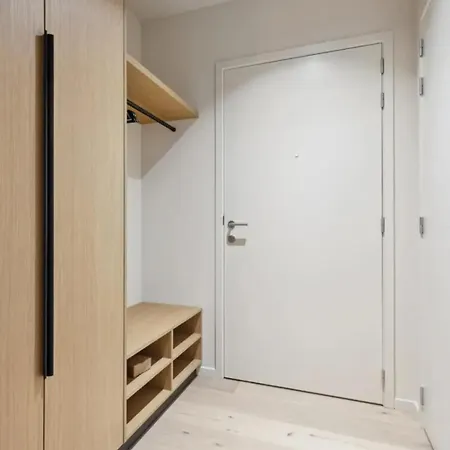 Apartamento Triton Luxe Gelijkvloers Met Tuin En Gratis Garage *