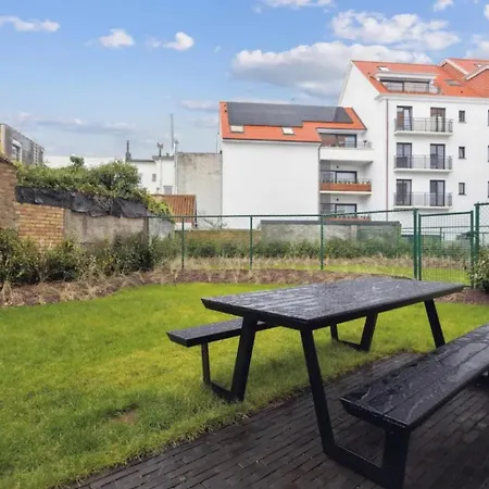Апартаменты Triton Luxe Gelijkvloers Met Tuin En Gratis Garage