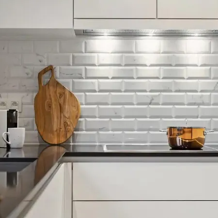 Апартаменты Triton Luxe Gelijkvloers Met Tuin En Gratis Garage